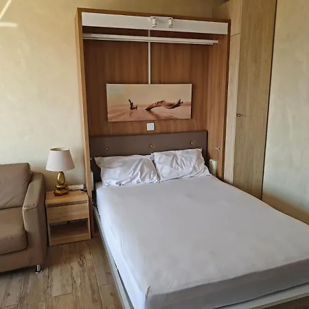 Front De Acces Direct Loggia Apartamento *